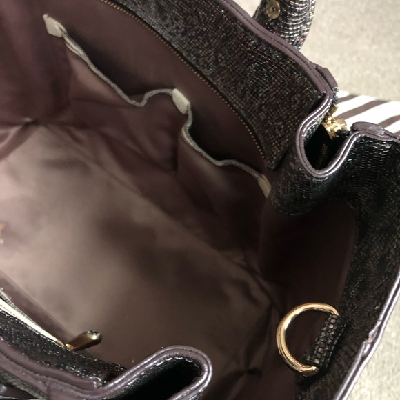 Henri Bendel A List Leather Satchel in Lizard with Gold Hardware - Picture 6 of 11